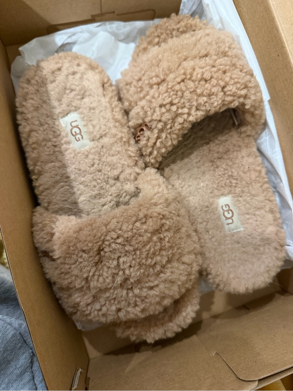 UGG Kids Fluff Slide Slippers - Chestnut/Tan